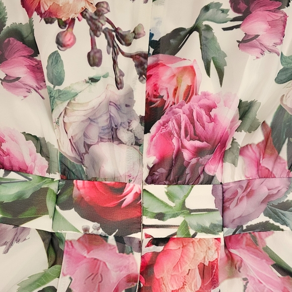 Maggy London White Floral Capelet Sleeves Flowy Chiffon VNeck Midi Dress - Picture 9 of 10